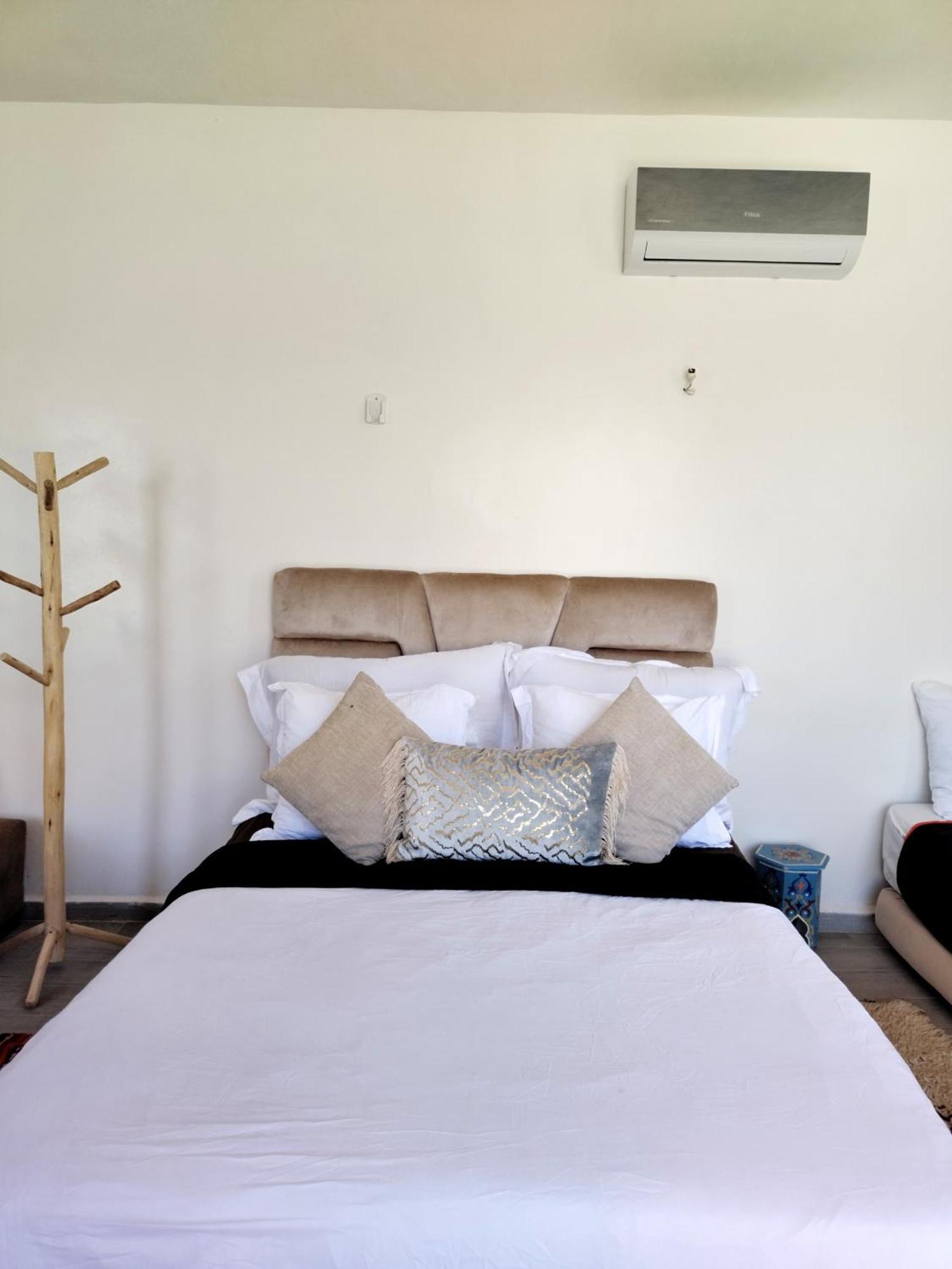 Villa Iyad